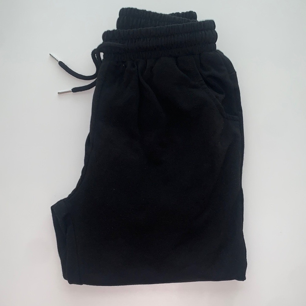 Black sweatpants very comfortable